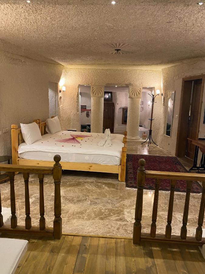 Abu Hayat Cave Suites Ortahisar エクステリア 写真