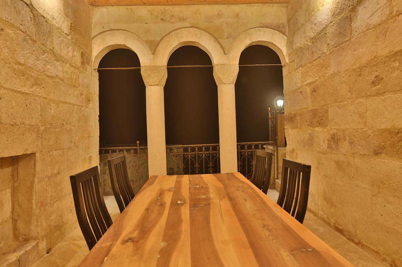 Abu Hayat Cave Suites Ortahisar エクステリア 写真