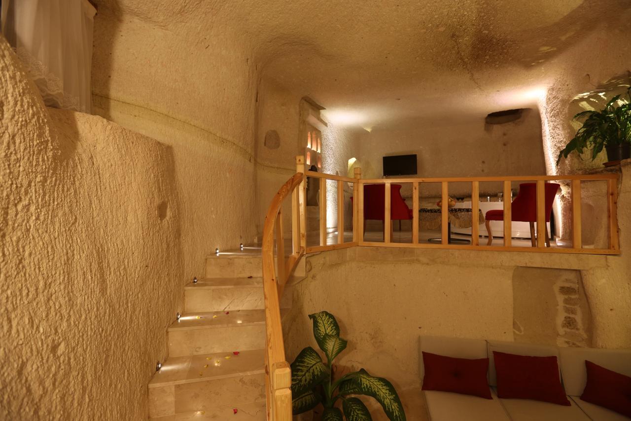 Abu Hayat Cave Suites Ortahisar エクステリア 写真