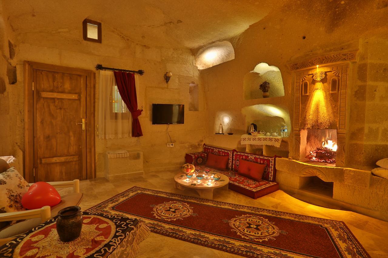Abu Hayat Cave Suites Ortahisar エクステリア 写真