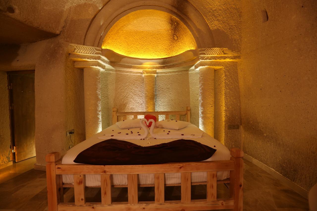 Abu Hayat Cave Suites Ortahisar エクステリア 写真