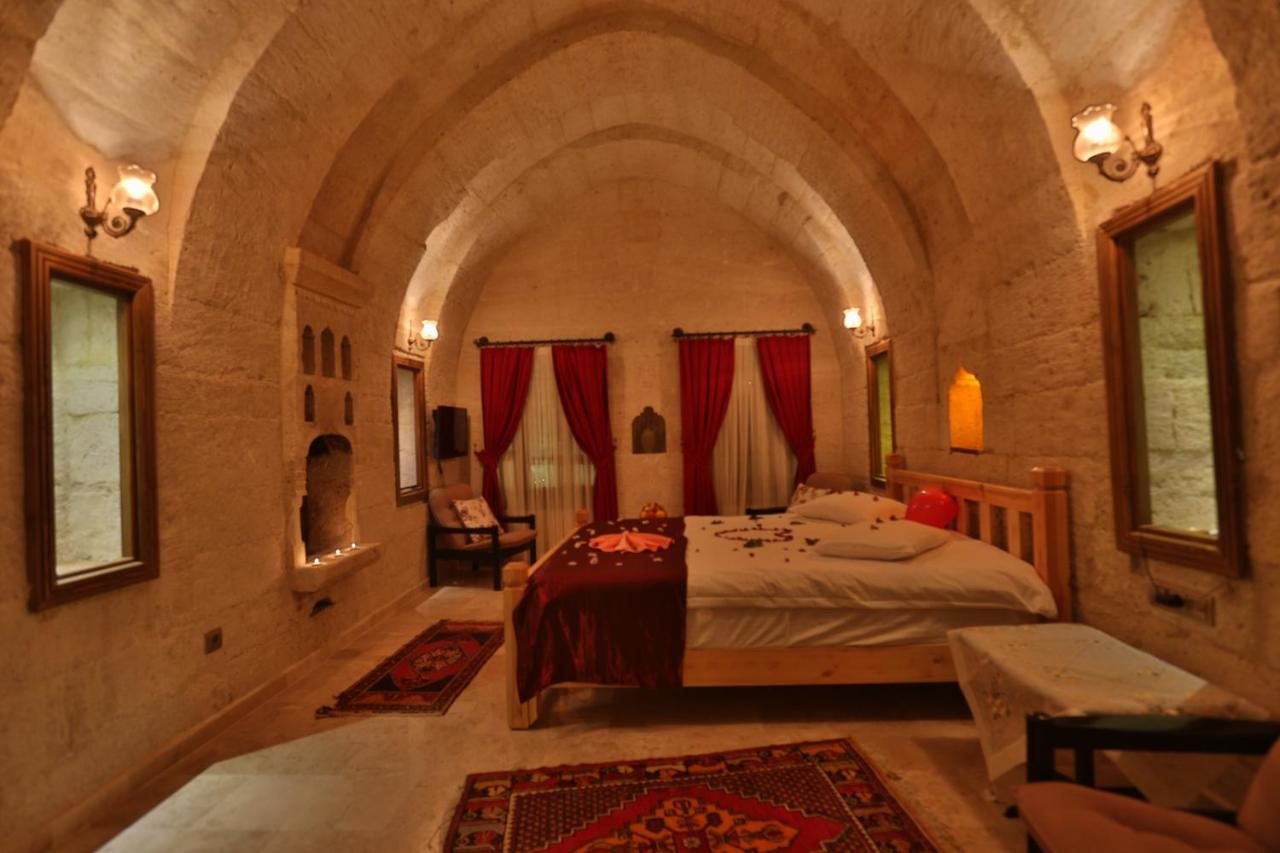 Abu Hayat Cave Suites Ortahisar エクステリア 写真