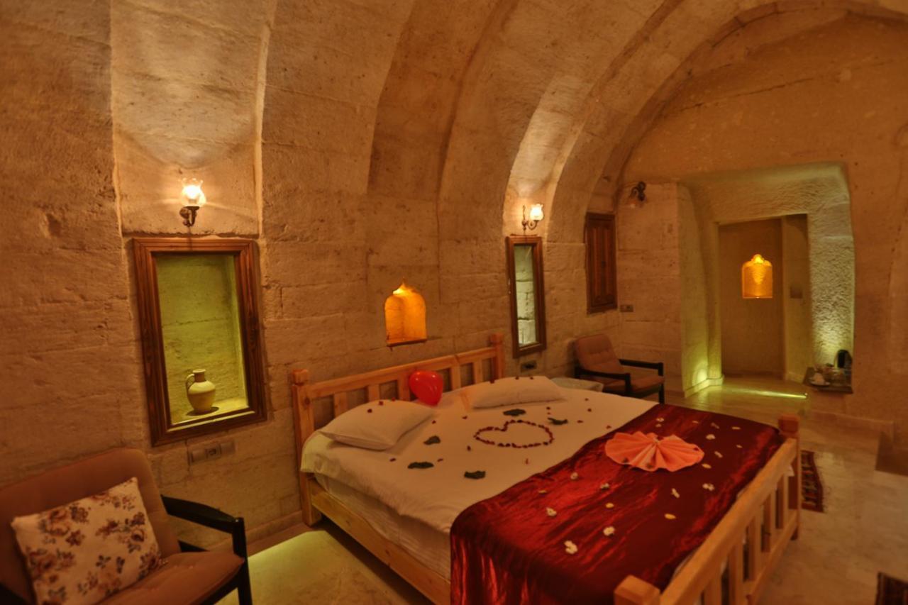 Abu Hayat Cave Suites Ortahisar エクステリア 写真