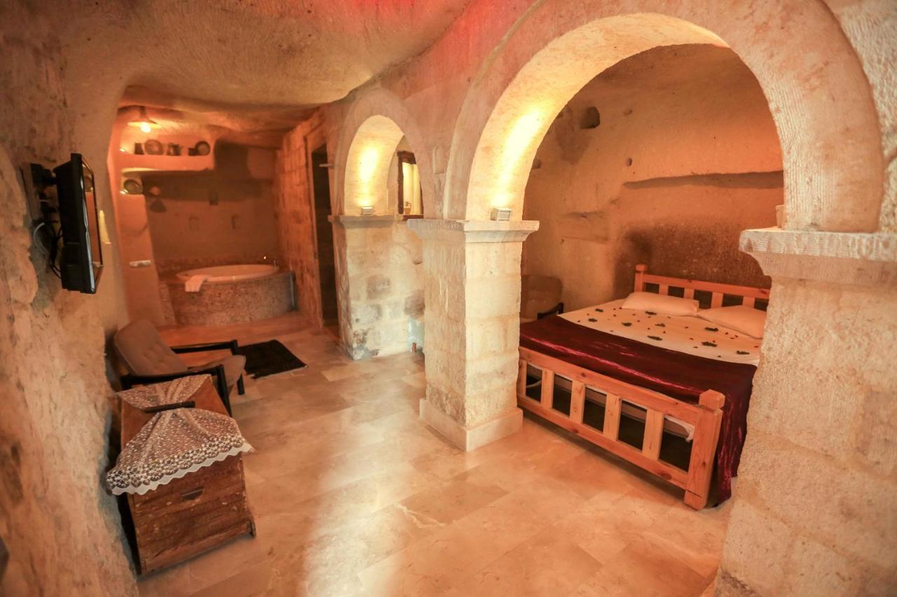Abu Hayat Cave Suites Ortahisar エクステリア 写真